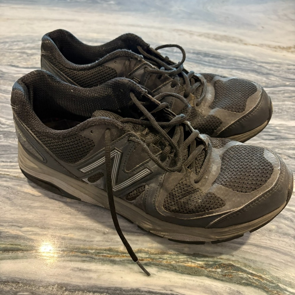 New Balance Mens Black Gray Low Lace-Up Comfort Athletic Sneakers Size 10.5